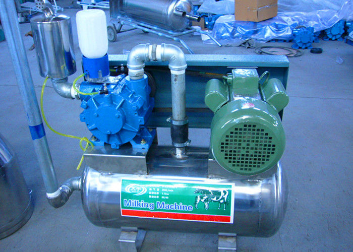 Plastic Base Pail Mobile Milking Machine For Farms , 220-380v Voltage