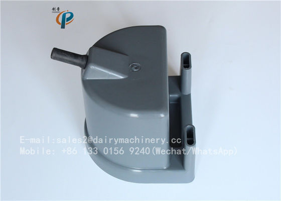 4 Litre Calf Feeding Bucket , Plastic Milk Bucket For Calves With Teat